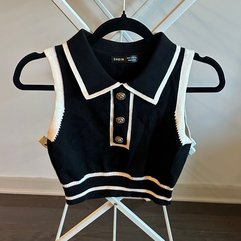 SHEIN Kids Black and White Polo Top
